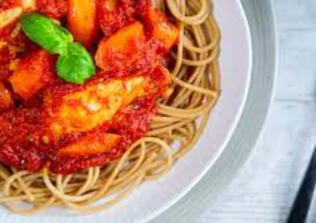 Zesty chicken thighs with pasta